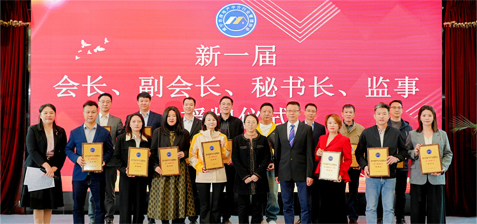 Э�ỻ����������һ�λ�Ա���˳���ٿ�